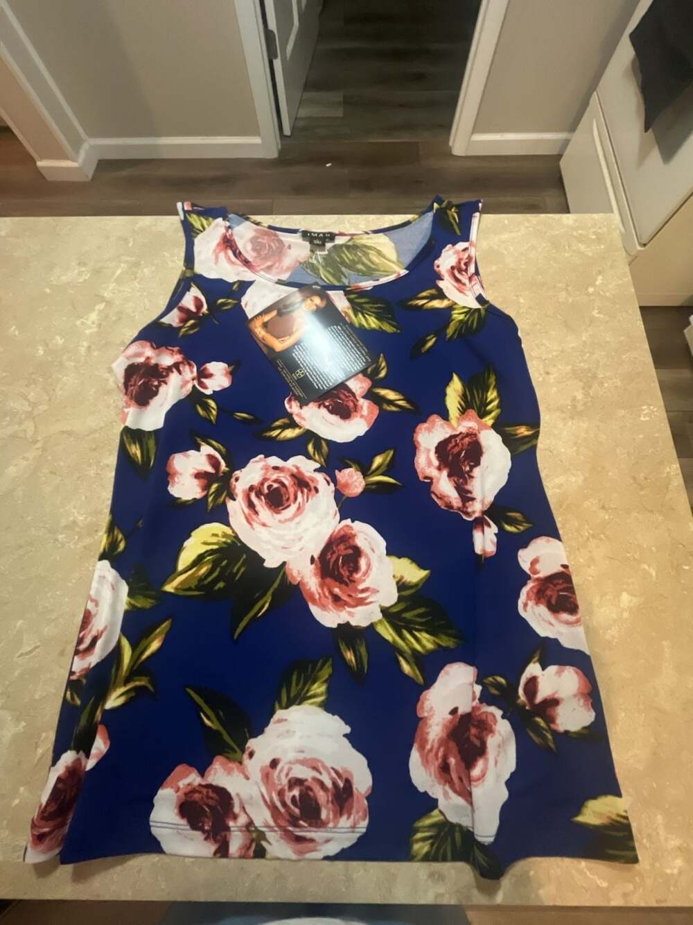 IMAN Global Chic Floral Rose Slinky Tank Top Blue Size L New with Tags